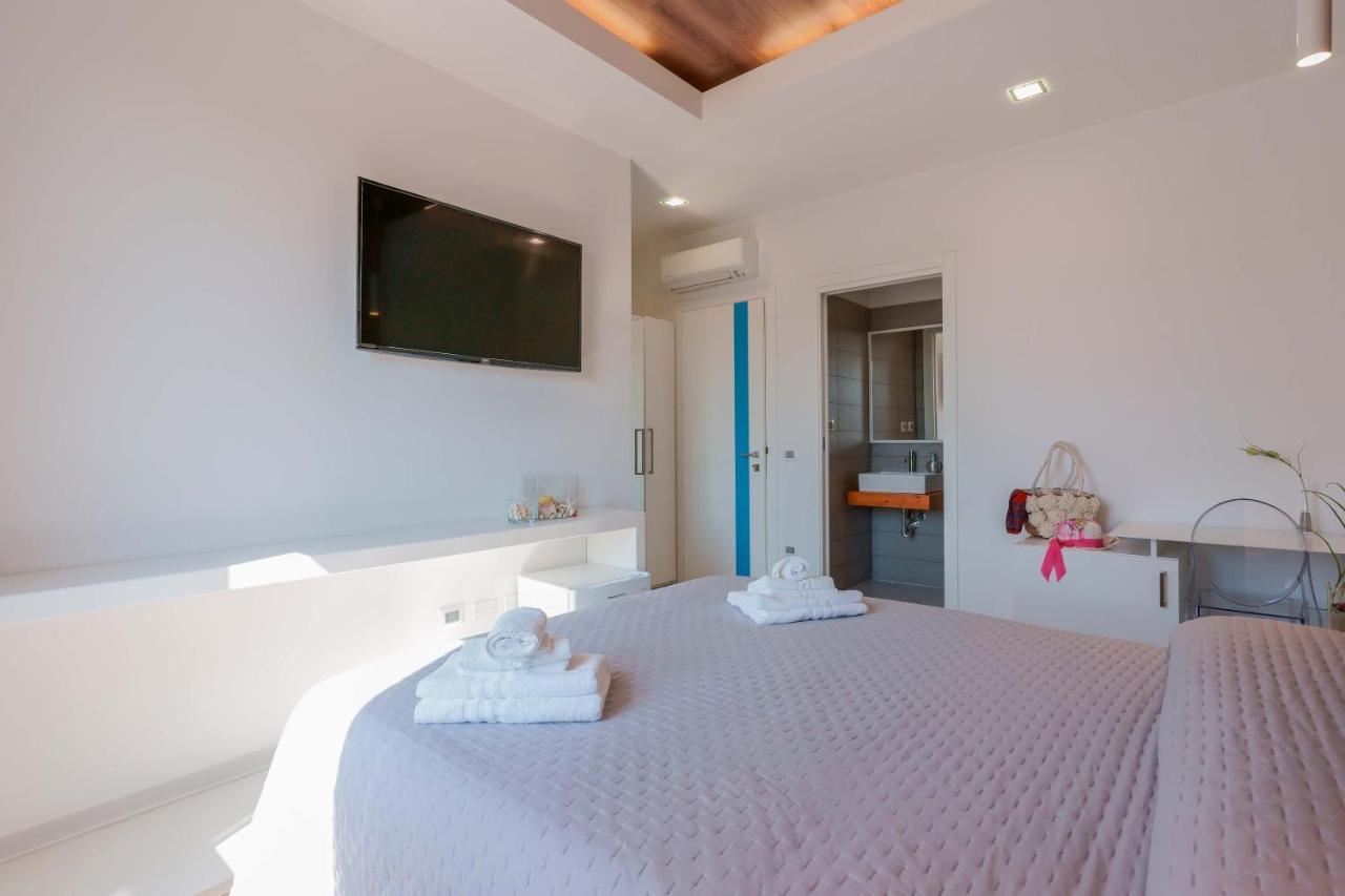 Petrarca Venti Rooms - Eja Sardinia Кальярі Екстер'єр фото